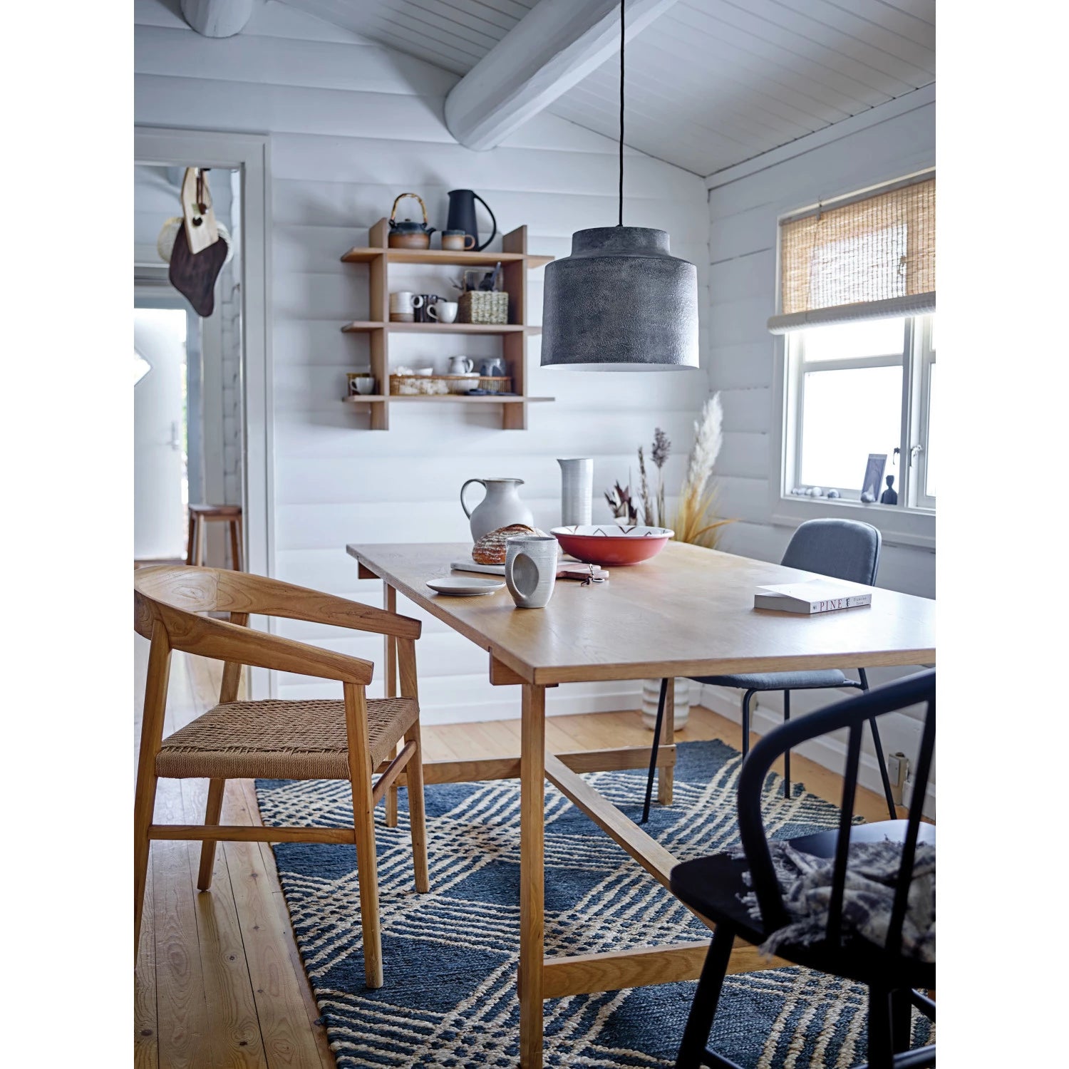 Pitcher: Matte Black