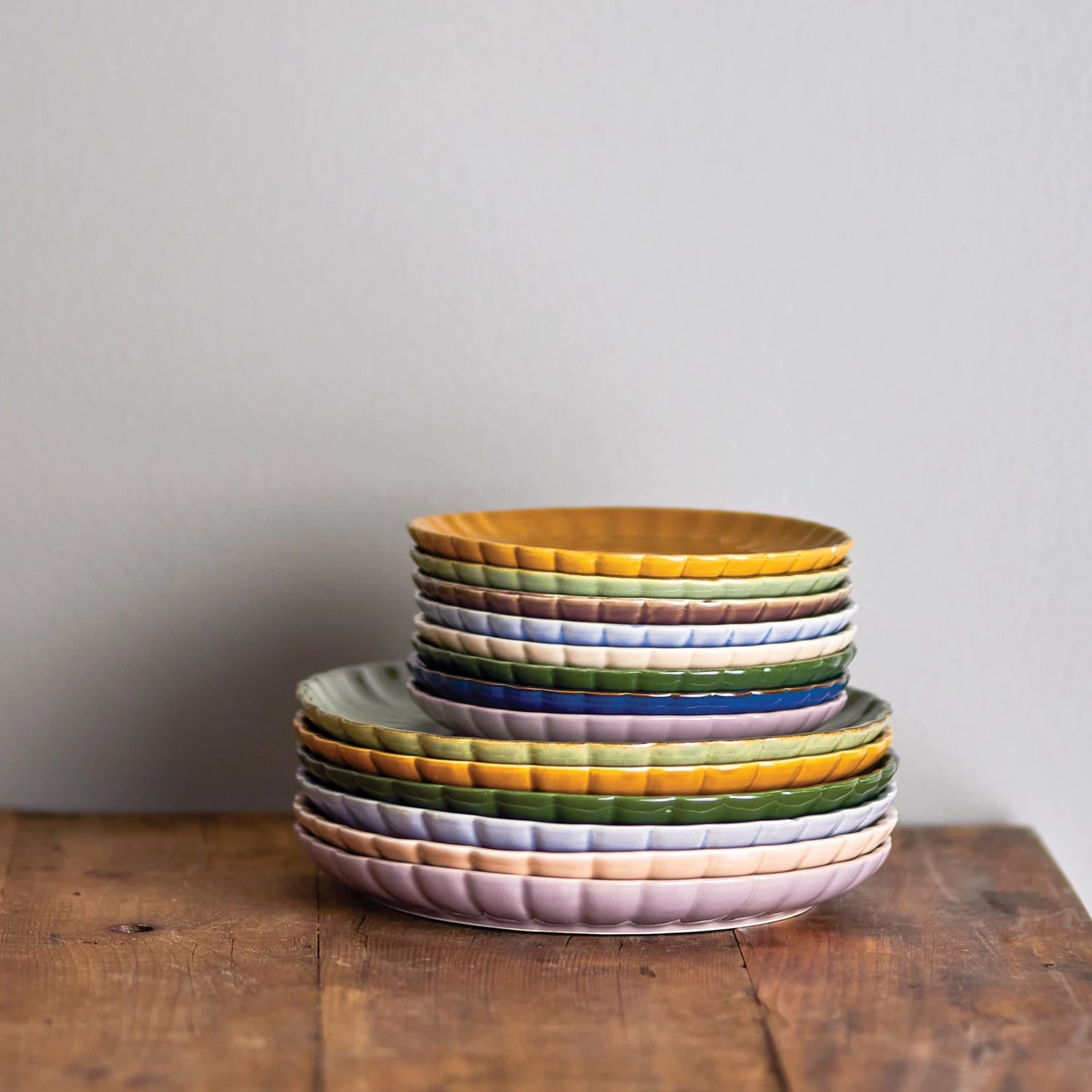 Plates: Cream  Fluted Stoneware