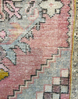 No. 3092  (2’2” x 7’1”)