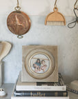 Frame: Medium Square Circle Photo