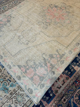 Load image into Gallery viewer, Flash Sale Rug #5