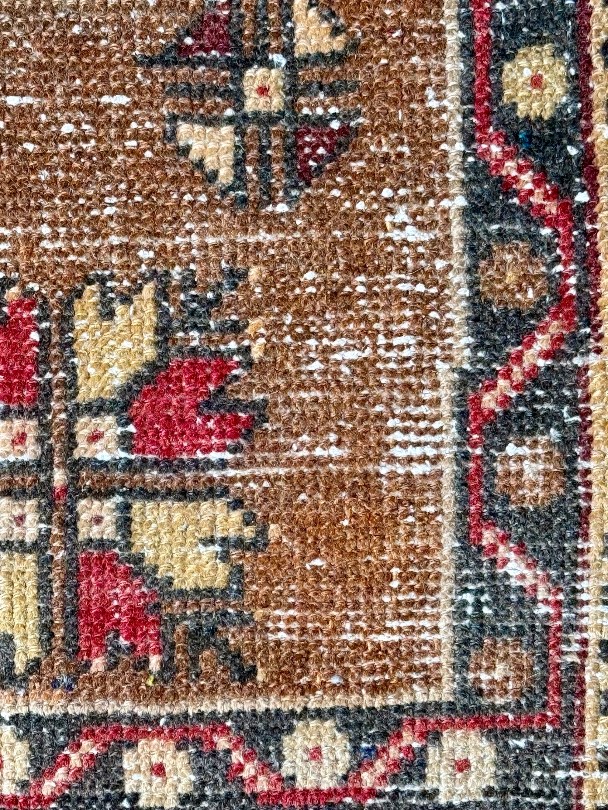 No. M09 (3'3 x 6'2")