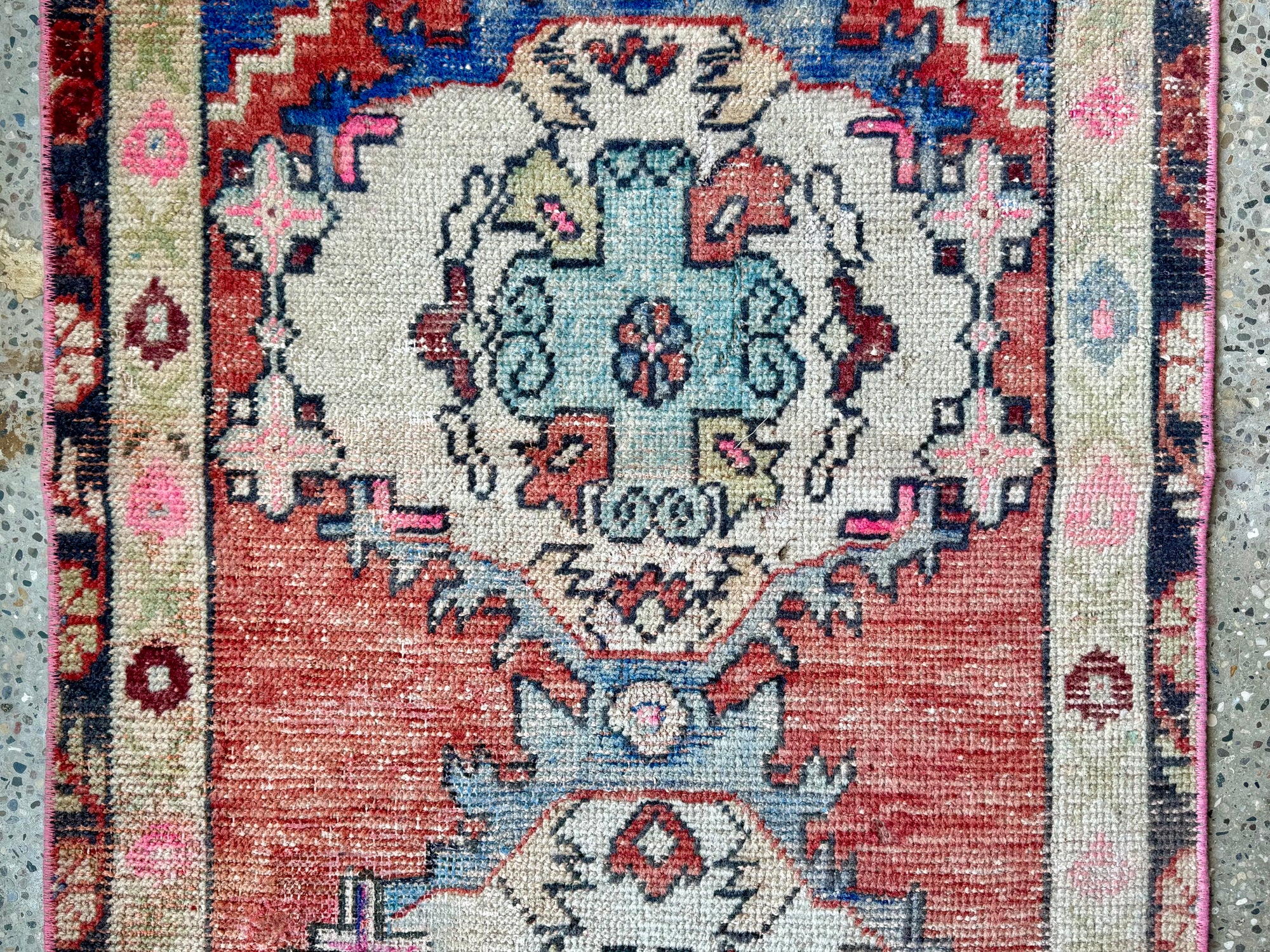 No. J015