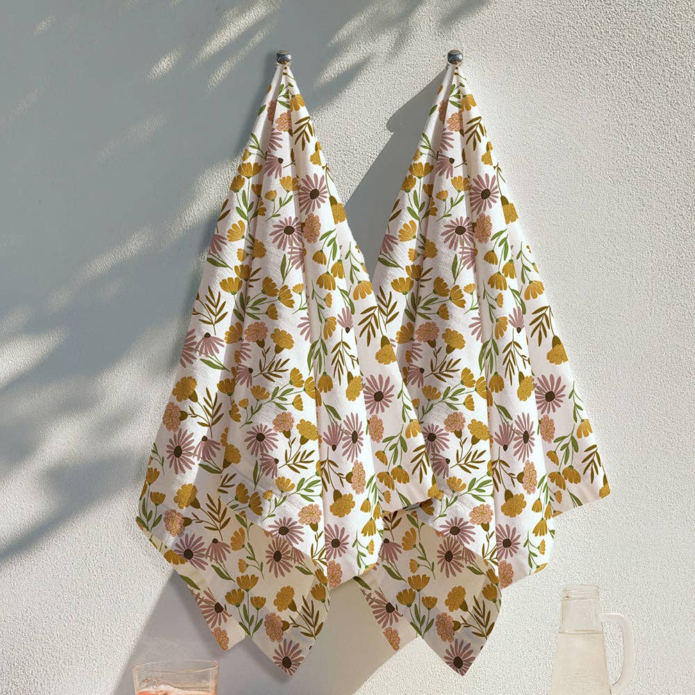 Towel: Moody Blossom Kitchen