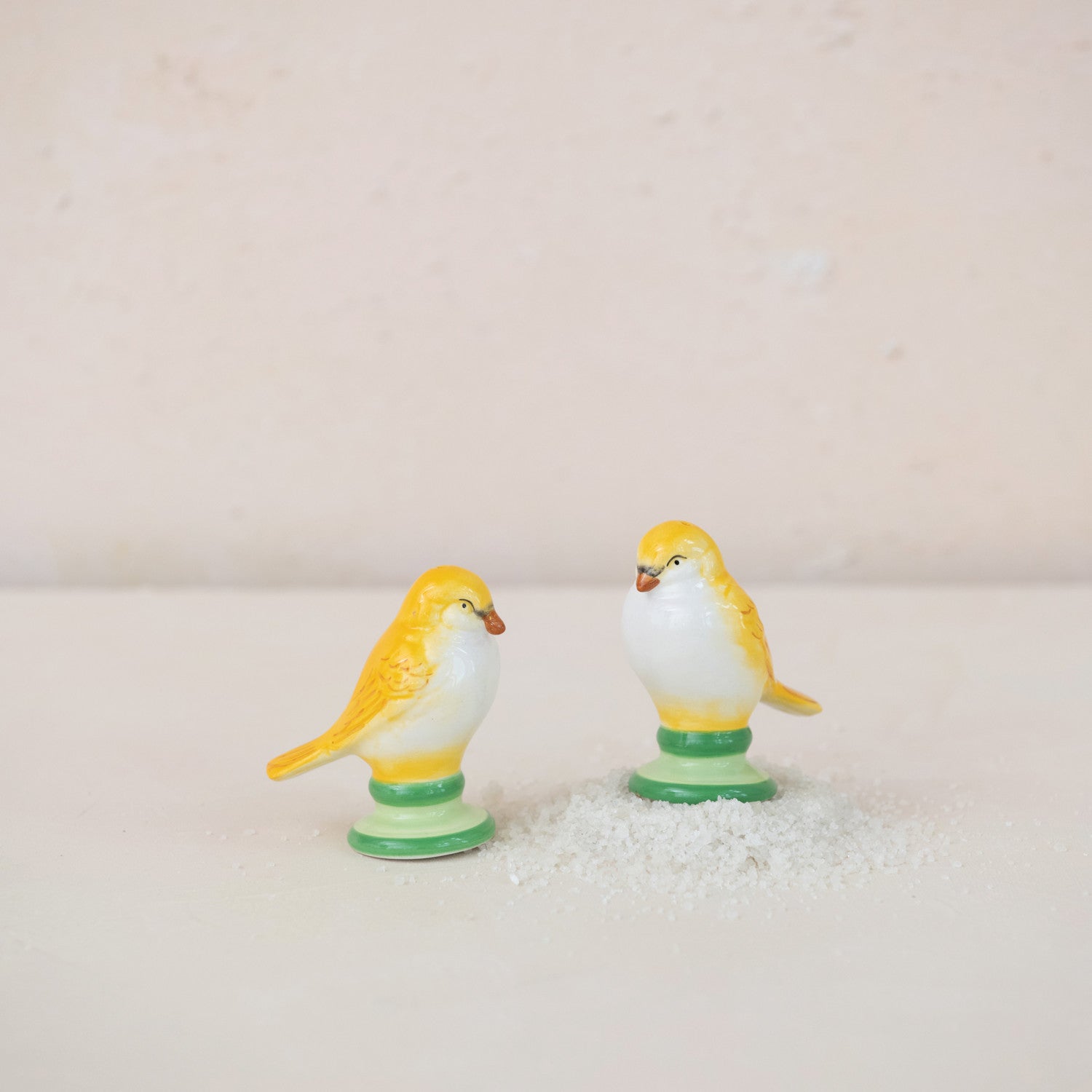 Shakers: Ceramic Lovebird