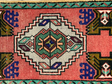 Load image into Gallery viewer, No. 415
